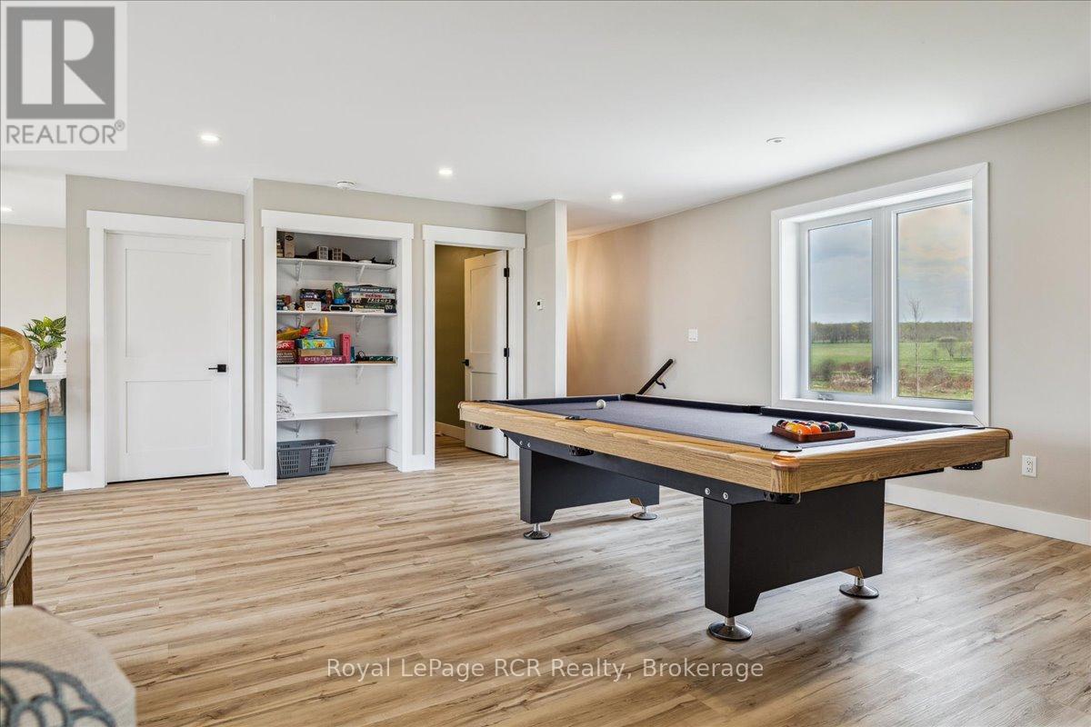












438811 GREY 15 ROAD

,
Meaford,




Ontario
N4K5N3

