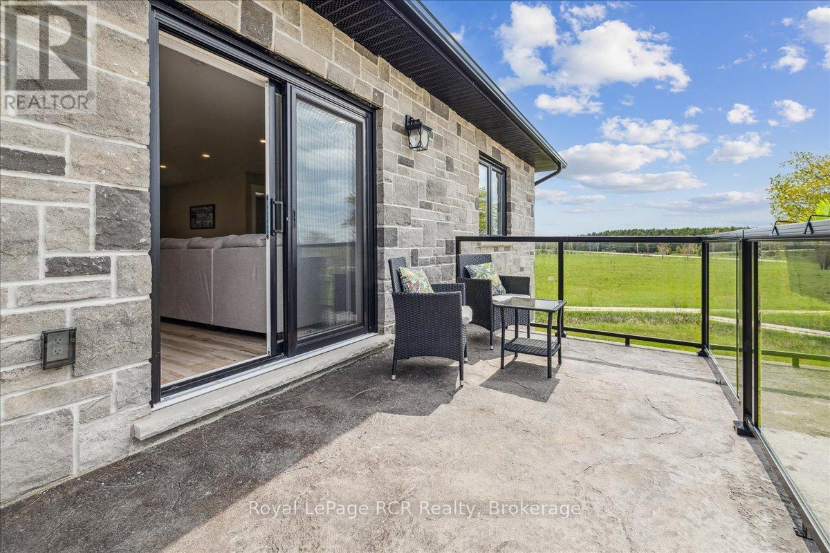 












438811 GREY 15 ROAD

,
Meaford,




Ontario
N4K5N3

