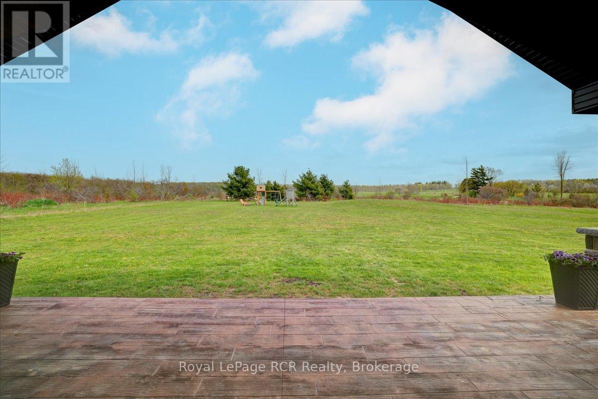 












438811 GREY 15 ROAD

,
Meaford,




Ontario
N4K5N3

