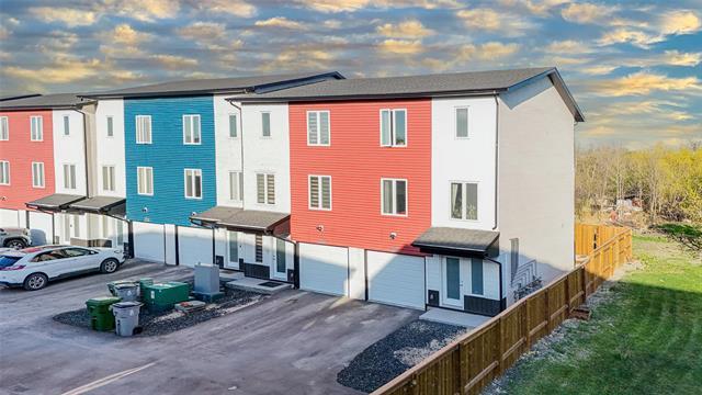 









1600


Ravelston

AVE,
Winnipeg,




MB
R3W 1R3

