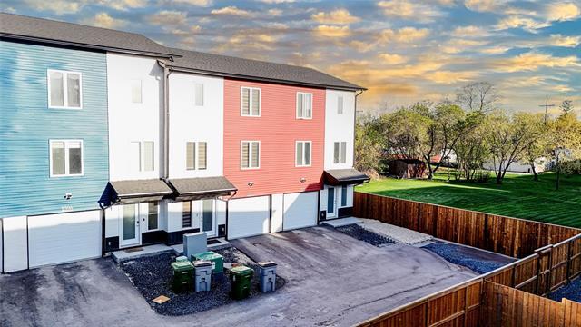









1600


Ravelston

AVE,
Winnipeg,




MB
R3W 1R3

