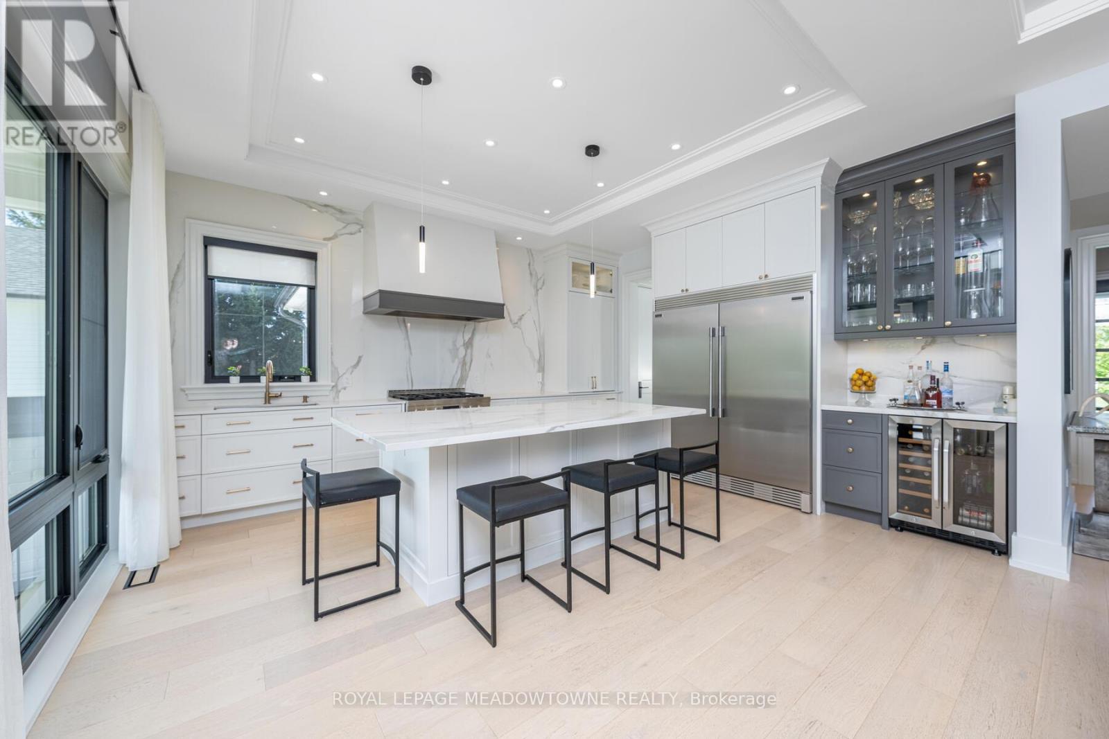 












9275 WELLINGTON RD 50

,
Erin,




Ontario
L7J2L8

