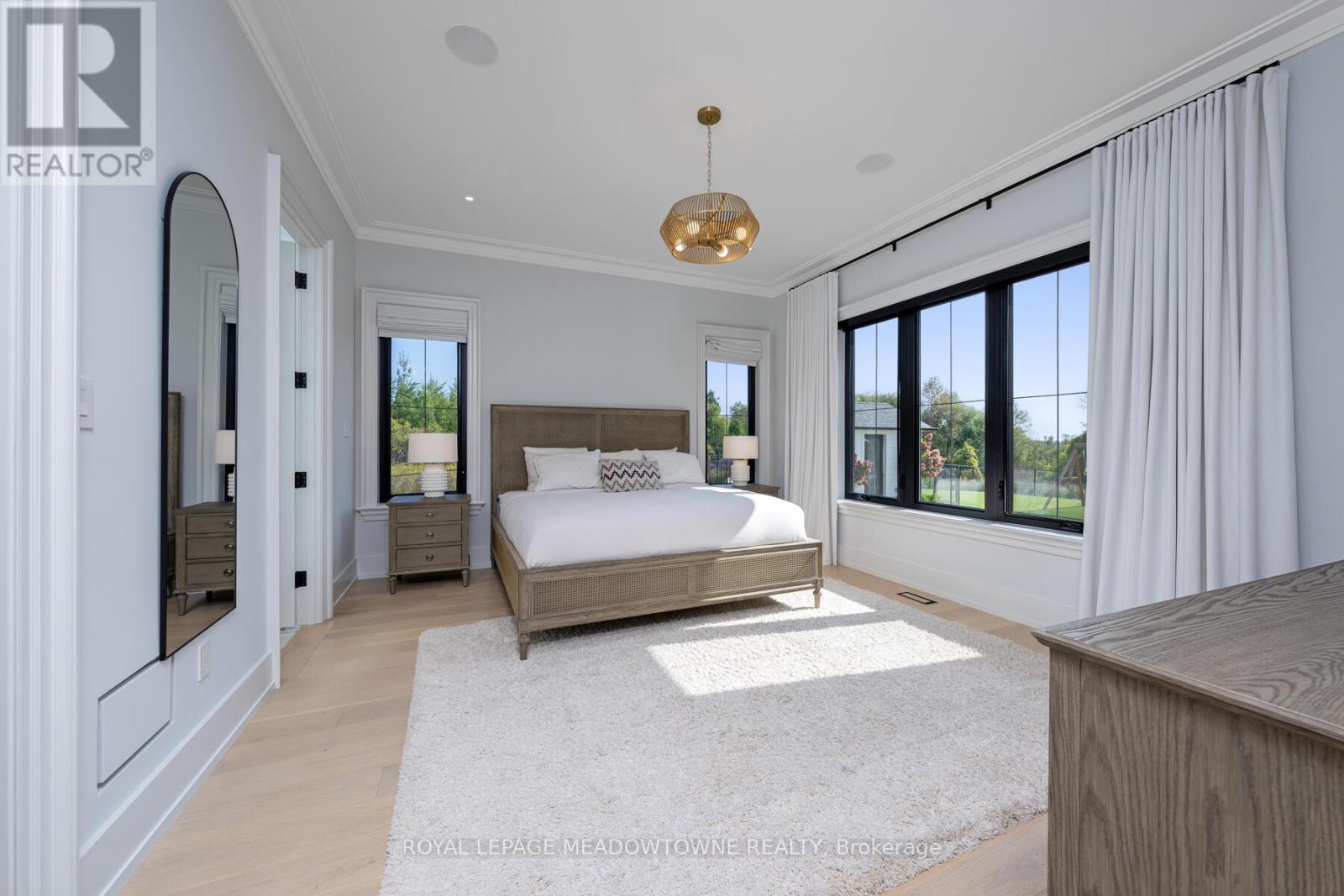 












9275 WELLINGTON RD 50

,
Erin,




Ontario
L7J2L8


