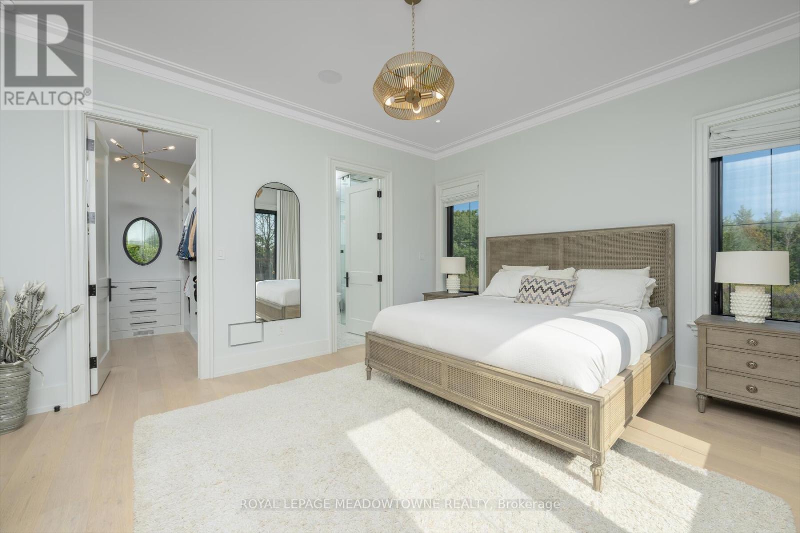 












9275 WELLINGTON RD 50

,
Erin,




Ontario
L7J2L8

