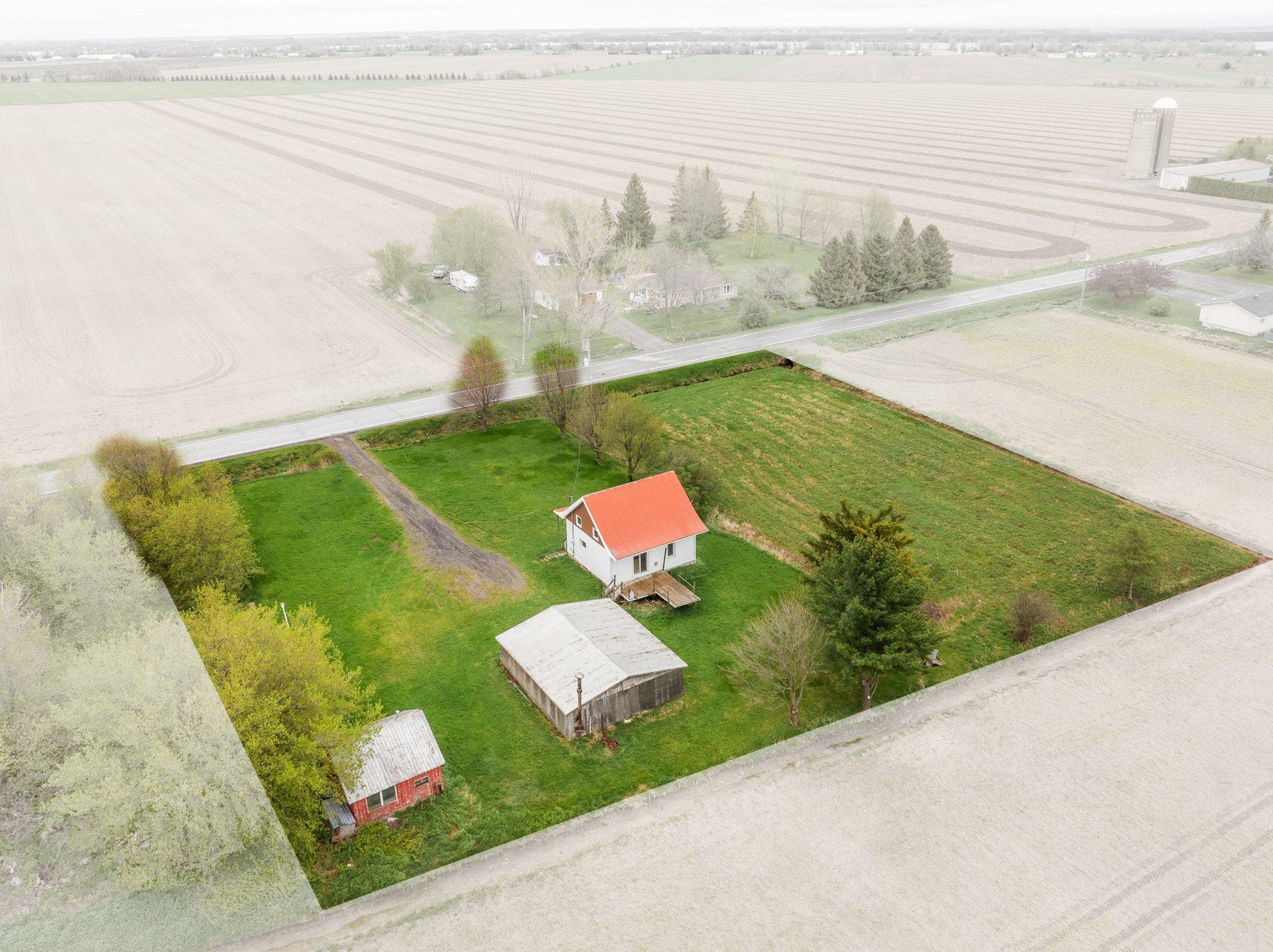 









273Z


94e Avenue

,
Saint-Blaise-sur-Richelieu,







QC
J0J1W0


