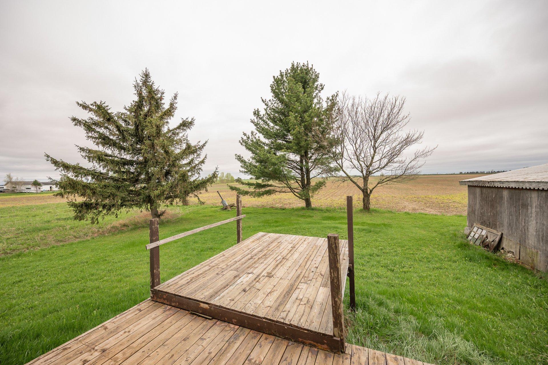 









273Z


94e Avenue

,
Saint-Blaise-sur-Richelieu,







QC
J0J1W0

