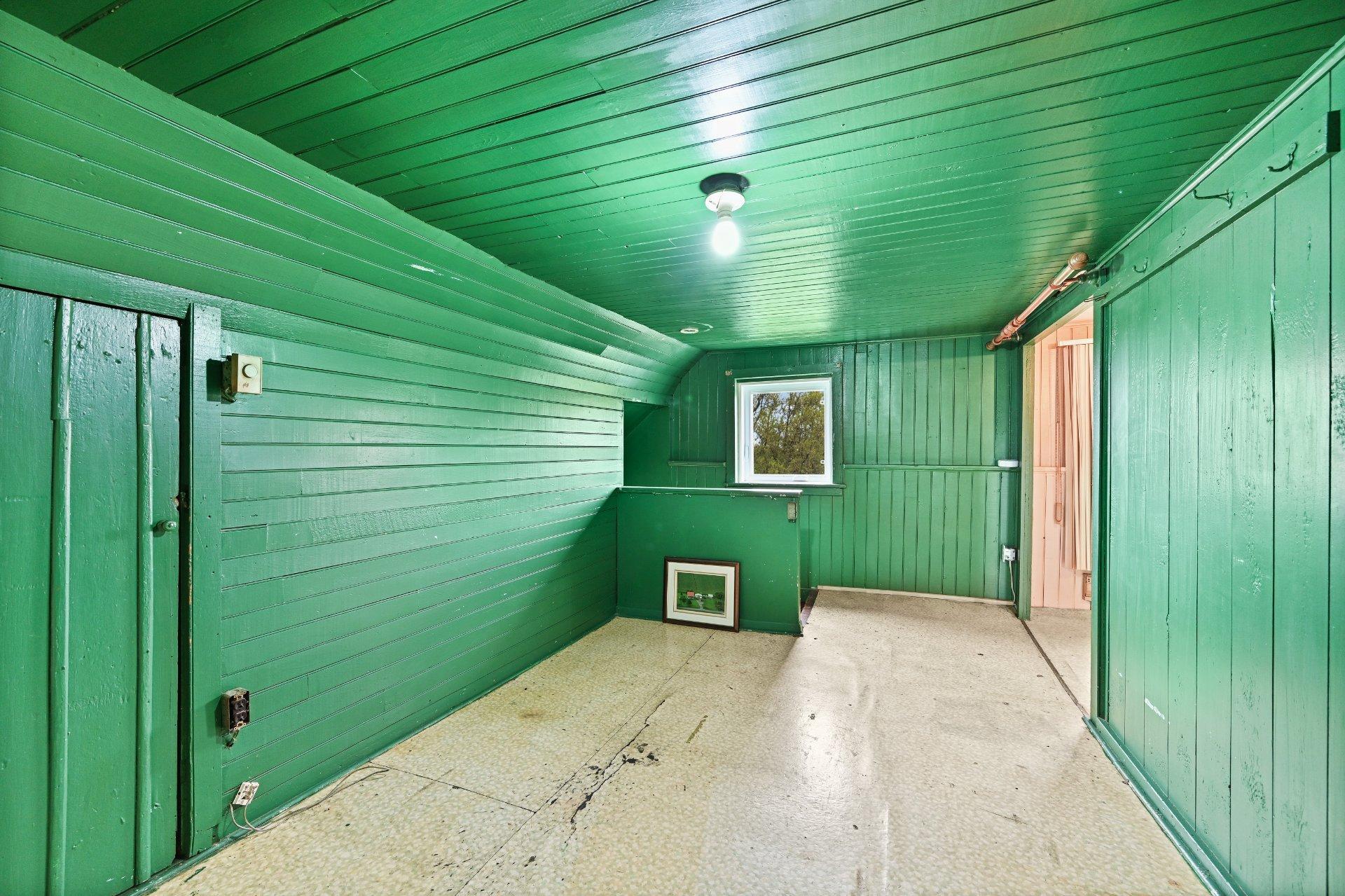









273Z


94e Avenue

,
Saint-Blaise-sur-Richelieu,







QC
J0J1W0

