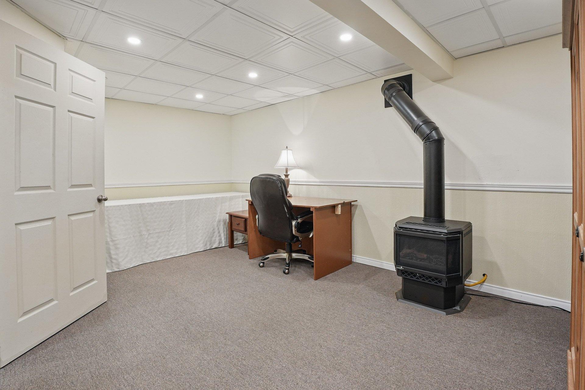 









332


Ch. Lebaudy

,
Gatineau (Gatineau),




QC
J8V2H2

