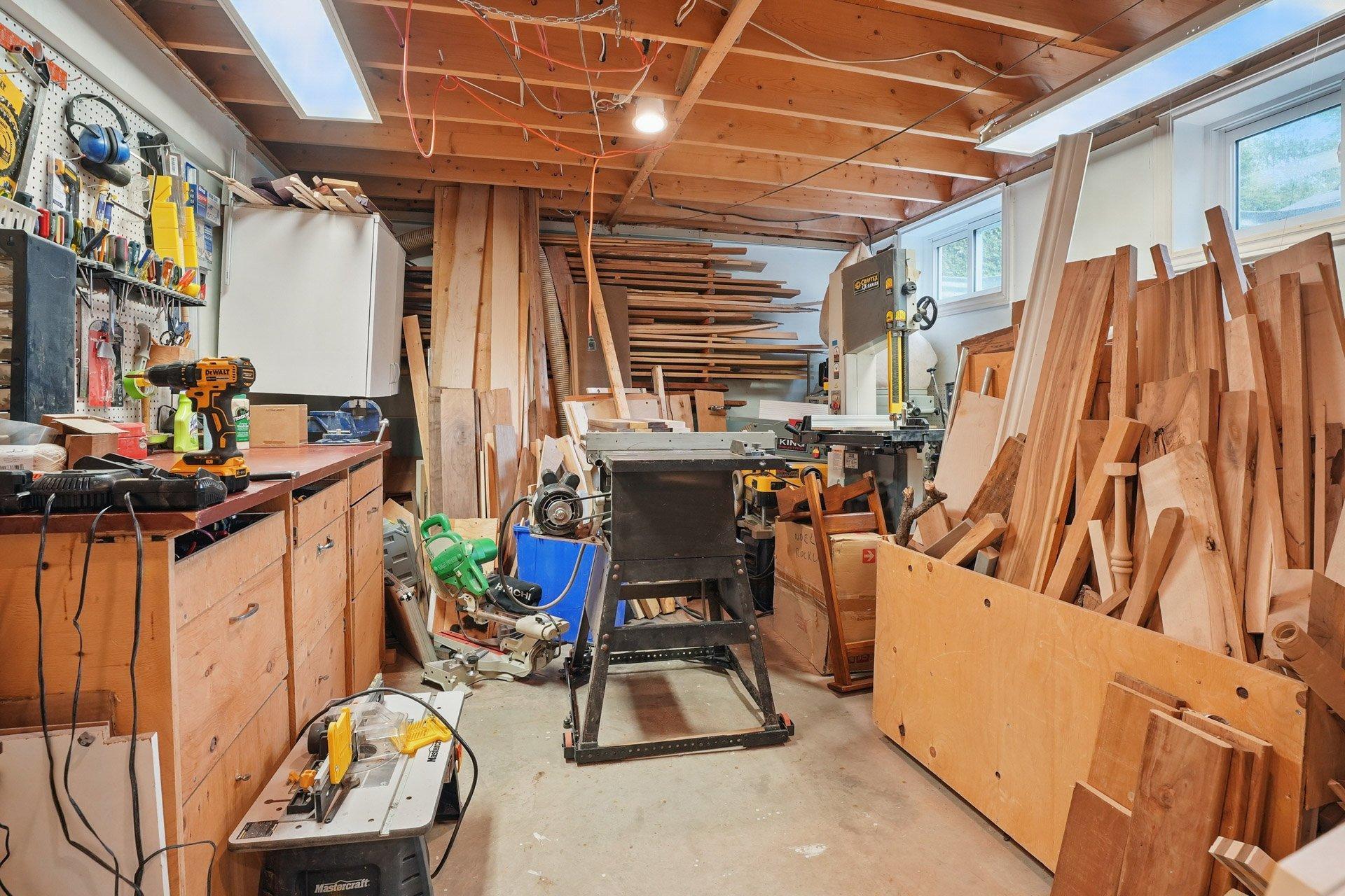 









332


Ch. Lebaudy

,
Gatineau (Gatineau),




QC
J8V2H2

