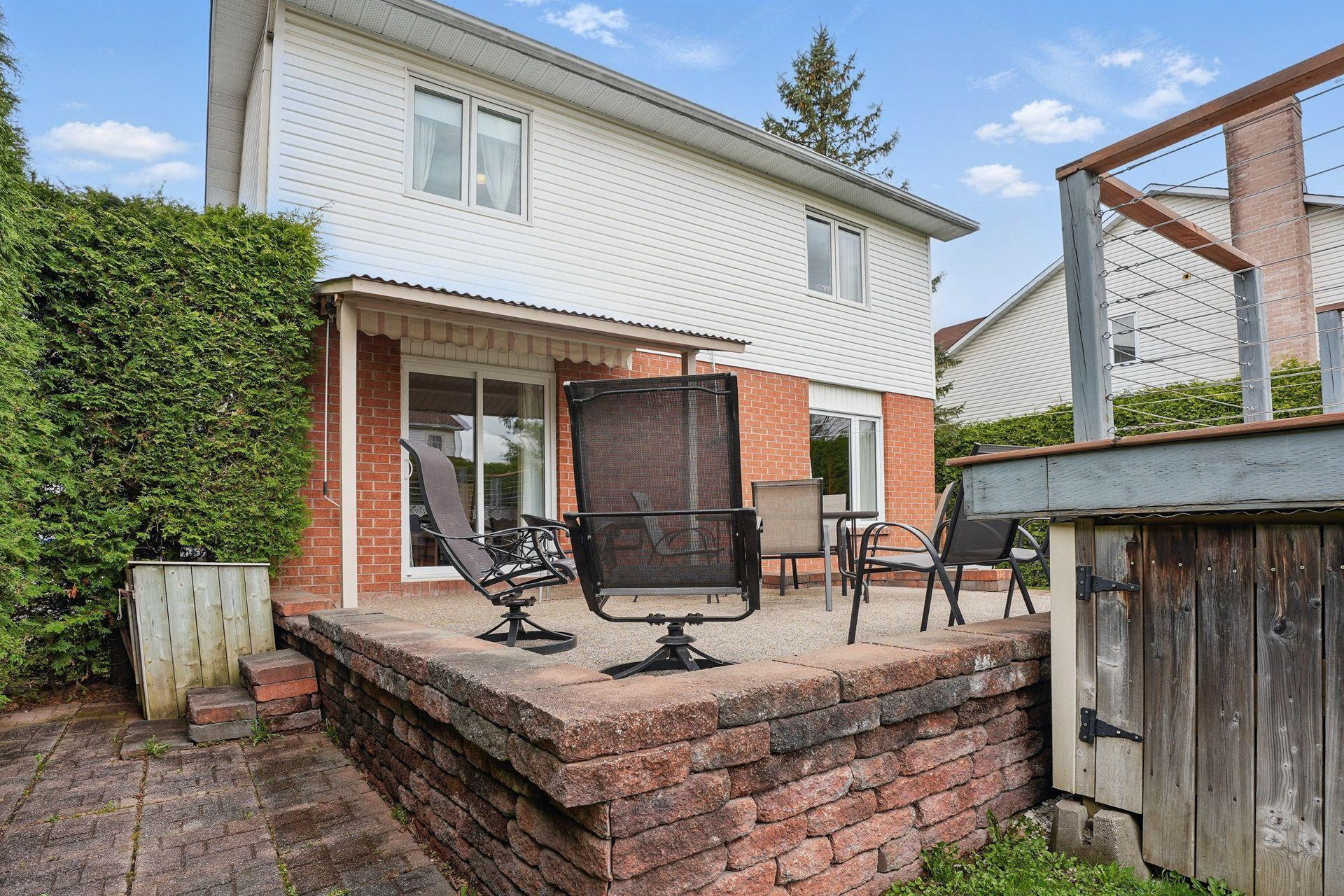 









332


Ch. Lebaudy

,
Gatineau (Gatineau),




QC
J8V2H2

