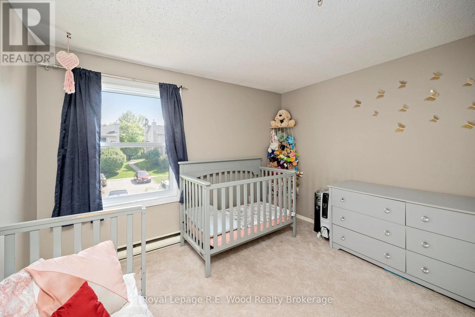 












48 - 760 BERKSHIRE DRIVE

,
London South (South N),




Ontario
N6J4A5

