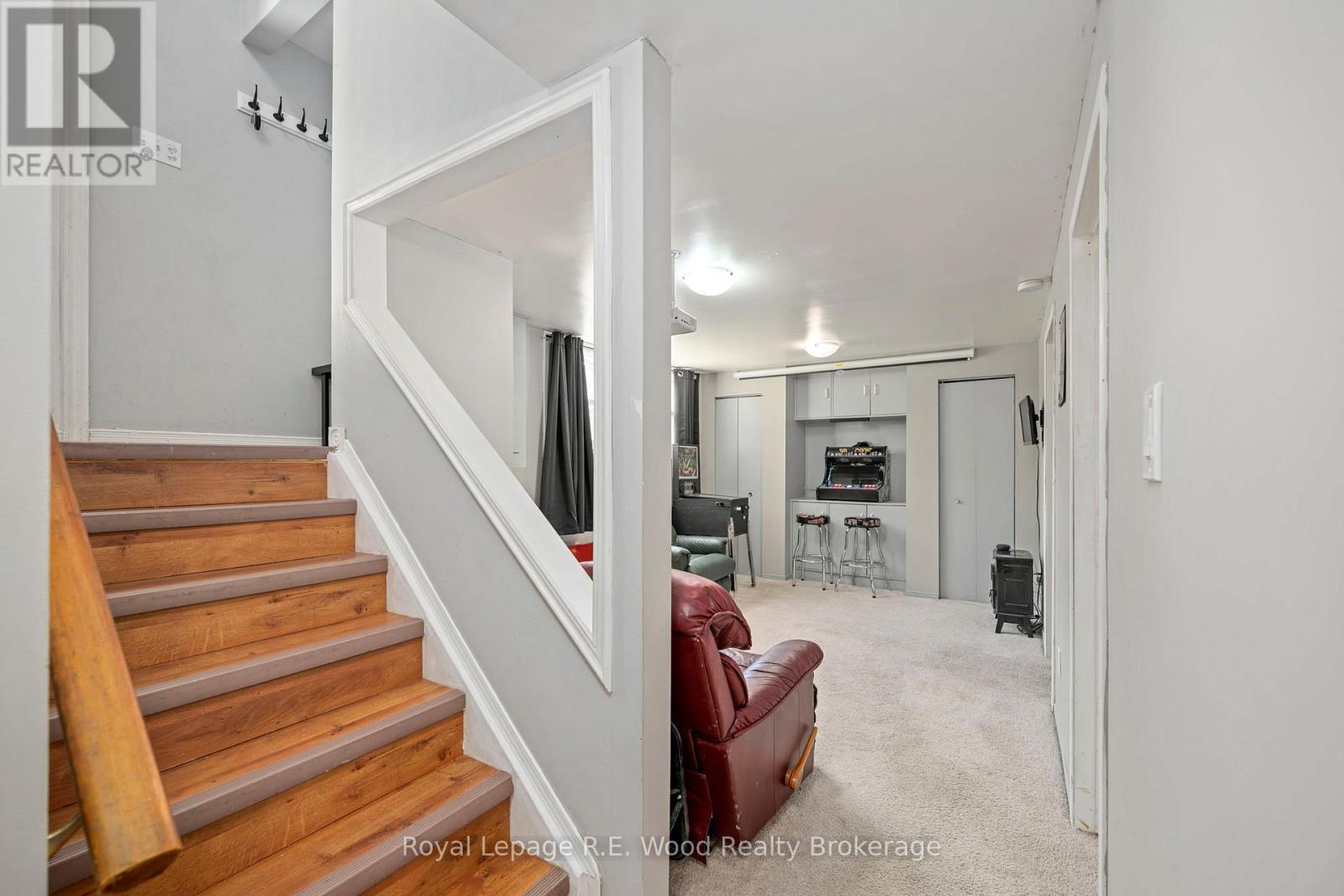 












48 - 760 BERKSHIRE DRIVE

,
London South (South N),




Ontario
N6J4A5

