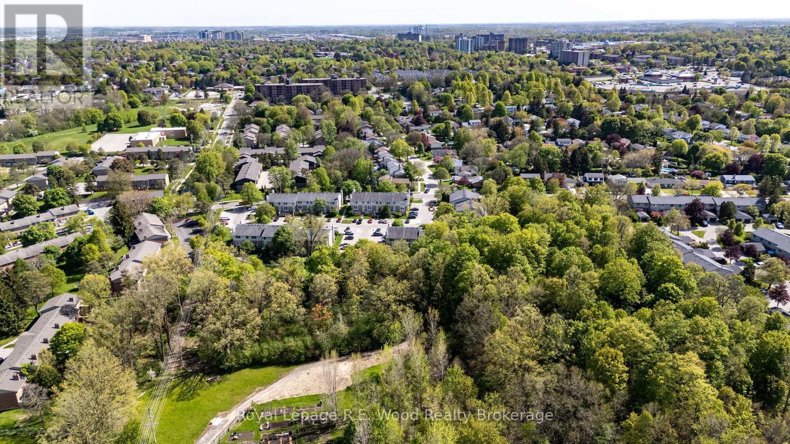 












48 - 760 BERKSHIRE DRIVE

,
London South (South N),




Ontario
N6J4A5

