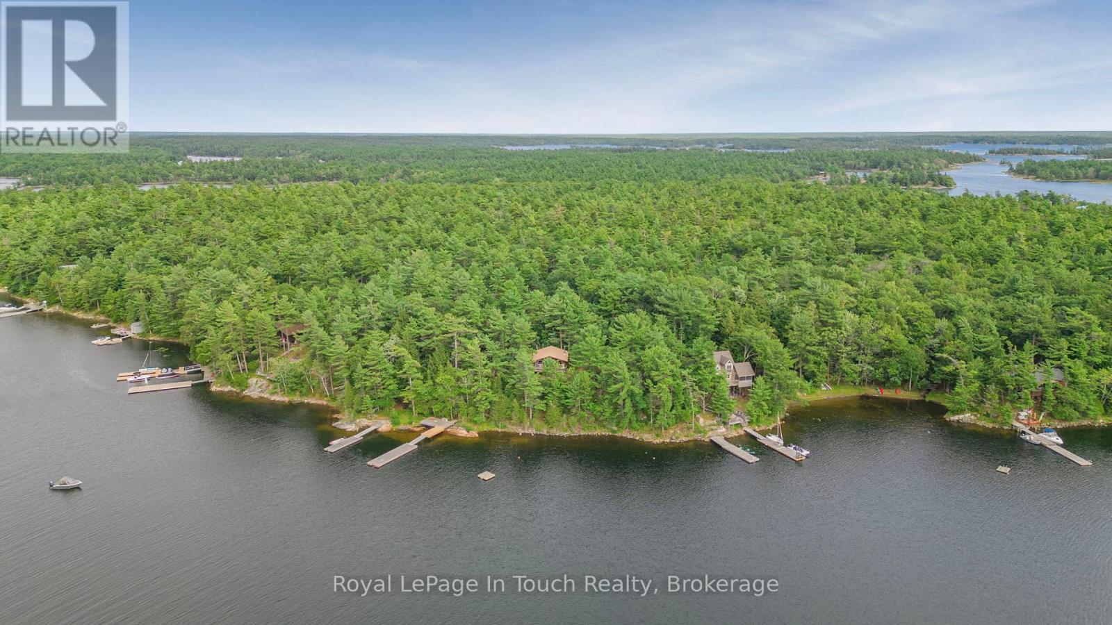 












B207-10 WAHSOUNE ISLAND

,
The Archipelago (Archipelago South),




Ontario
P2A1T4

