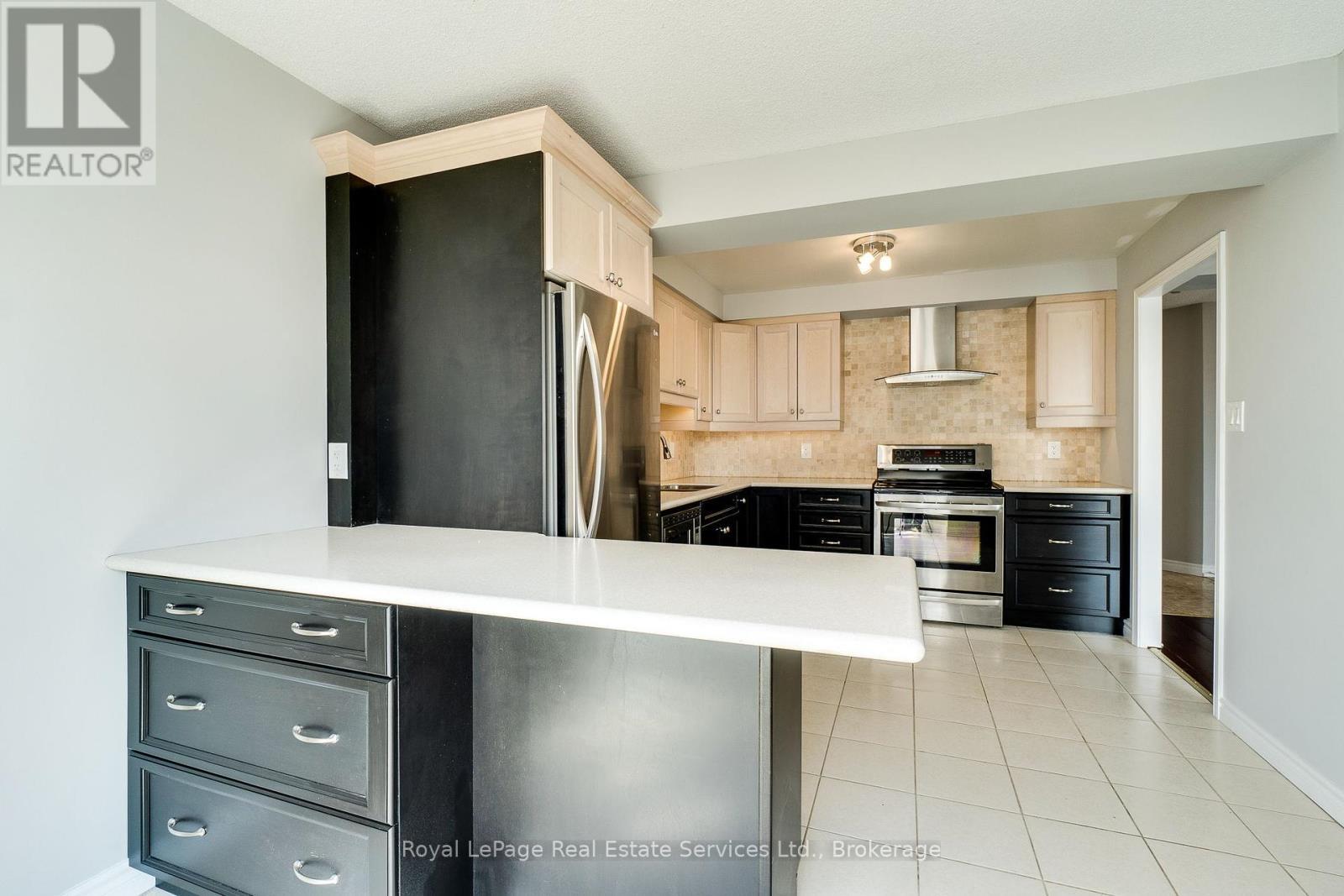 












1103 - 67 CAROLINE STREET S

,
Hamilton (Durand),




Ontario
L8P3K6

