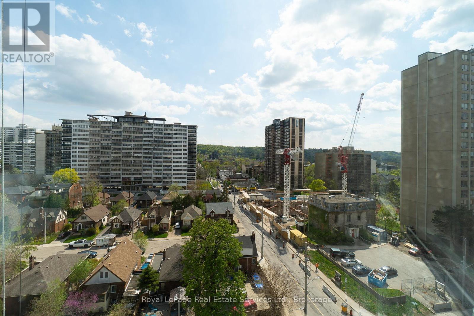 












1103 - 67 CAROLINE STREET S

,
Hamilton (Durand),




Ontario
L8P3K6

