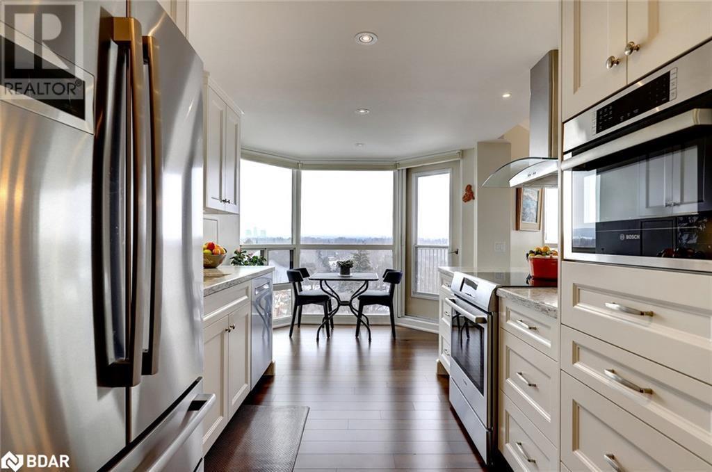 












2190 LAKESHORE Road Unit# PH 11C

,
Burlington,




Ontario
L7R4K1


