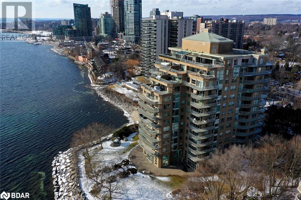 












2190 LAKESHORE Road Unit# PH 11C

,
Burlington,




Ontario
L7R4K1

