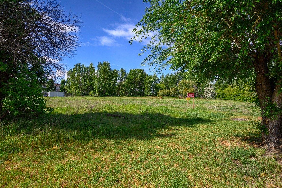 









5205


21

Street,
Vernon,




BC
V1T 9N2

