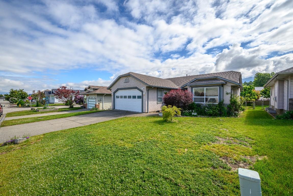 









5205


21

Street,
Vernon,




BC
V1T 9N2


