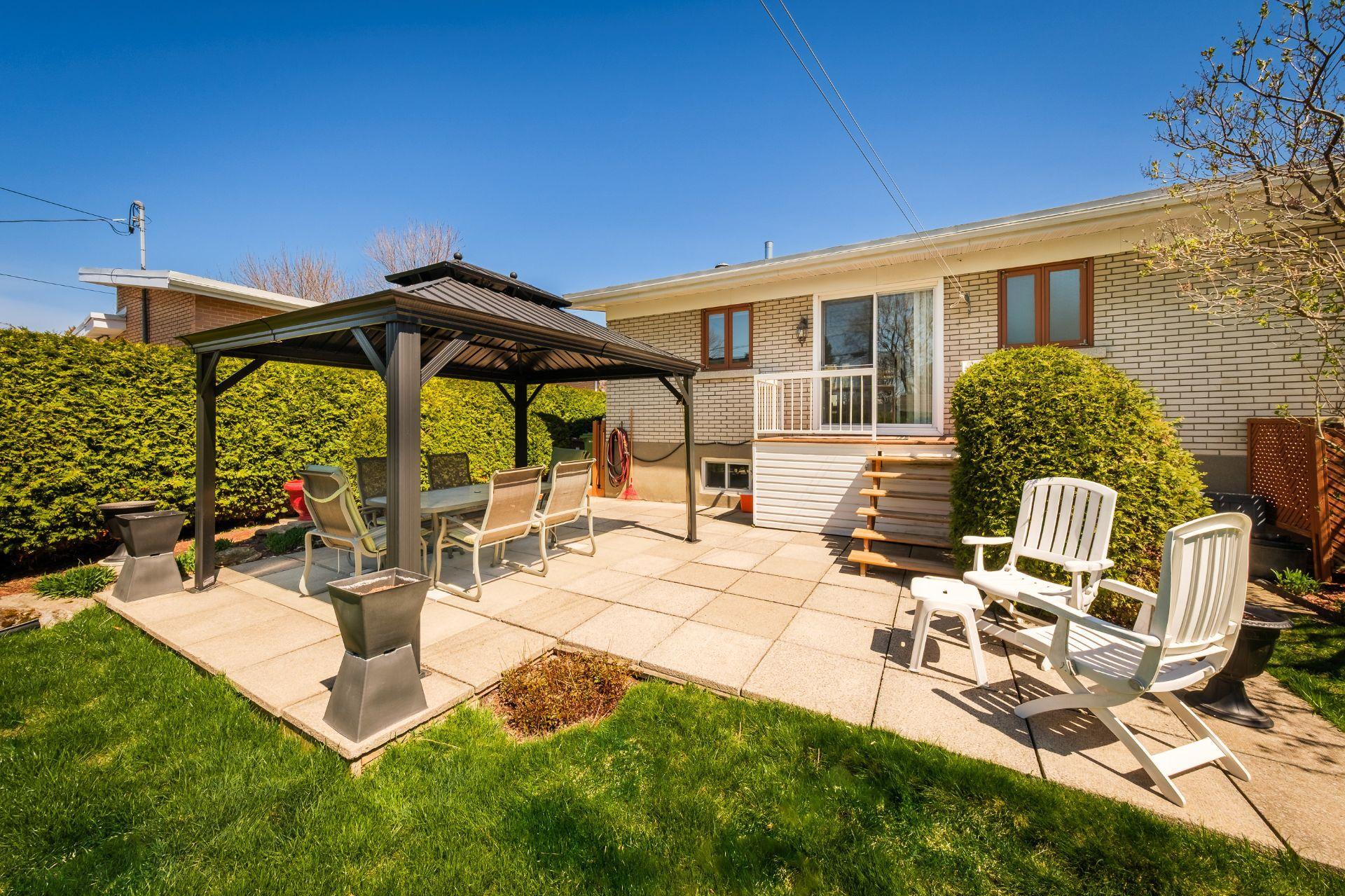 









100


Rue De Monts

,
Boucherville,




QC
J4B4K3

