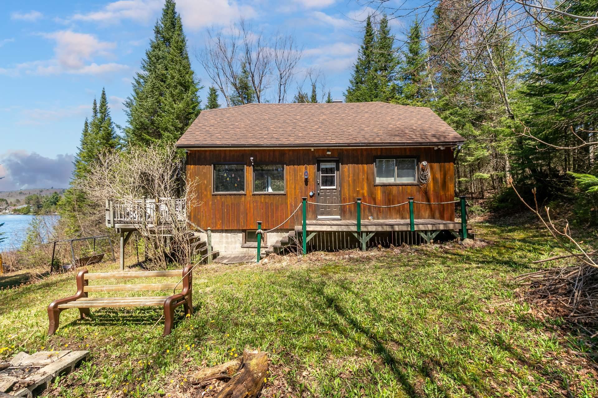 









165


Rue de Dieppe

,
Saint-Calixte,




QC
J0K1Z0

