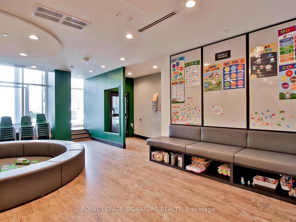 









25


Nicholas

Avenue, 1807,
Toronto,




ON
M5A 0M9


