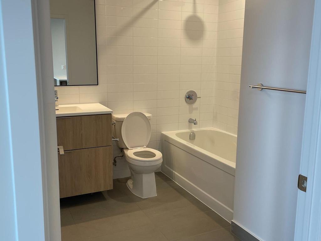 









25


Nicholas

Avenue, 1807,
Toronto,




ON
M5A 0M9

