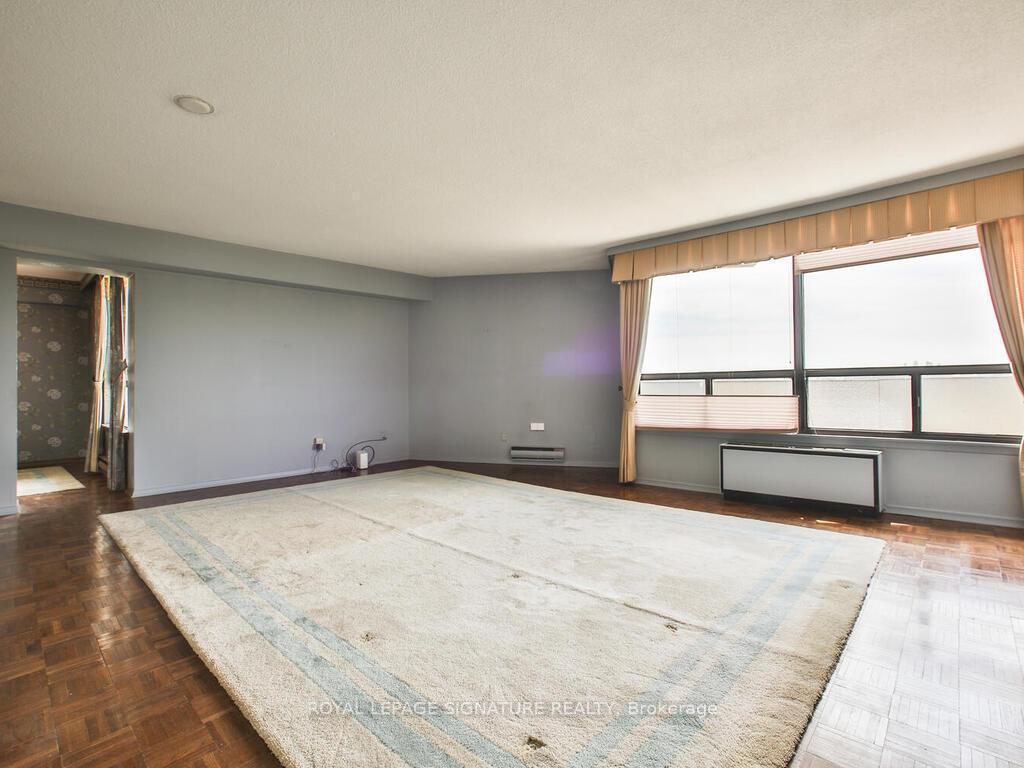 









288


Mill

Road, F19,
Toronto,




ON
M9C 4X7

