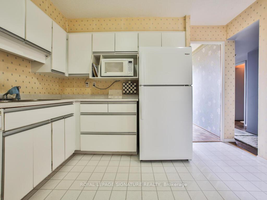 









288


Mill

Road, F19,
Toronto,




ON
M9C 4X7


