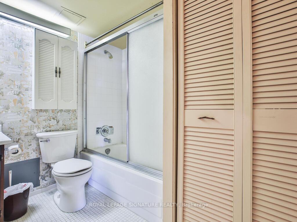









288


Mill

Road, F19,
Toronto,




ON
M9C 4X7

