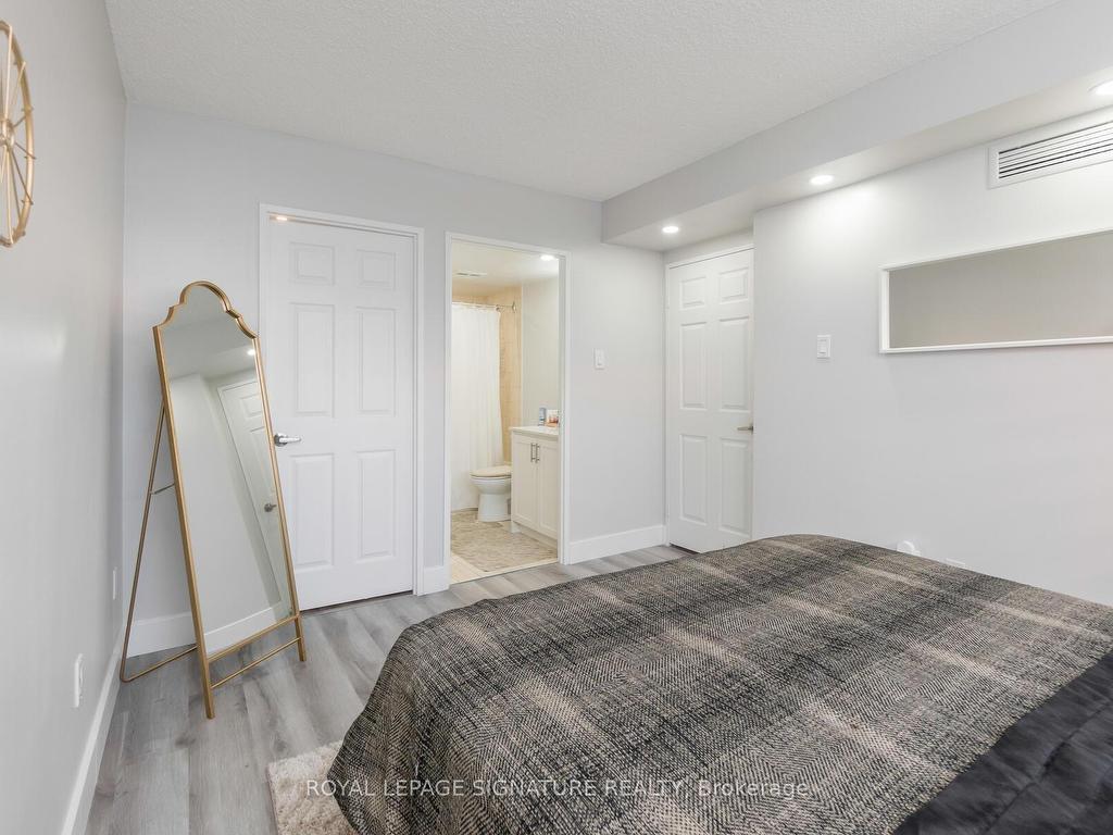 









265


Enfield

Place, 406,
Mississauga,




ON
L5B 3Y7

