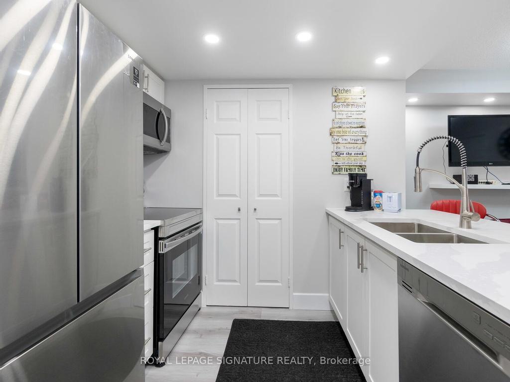 









265


Enfield

Place, 406,
Mississauga,




ON
L5B 3Y7

