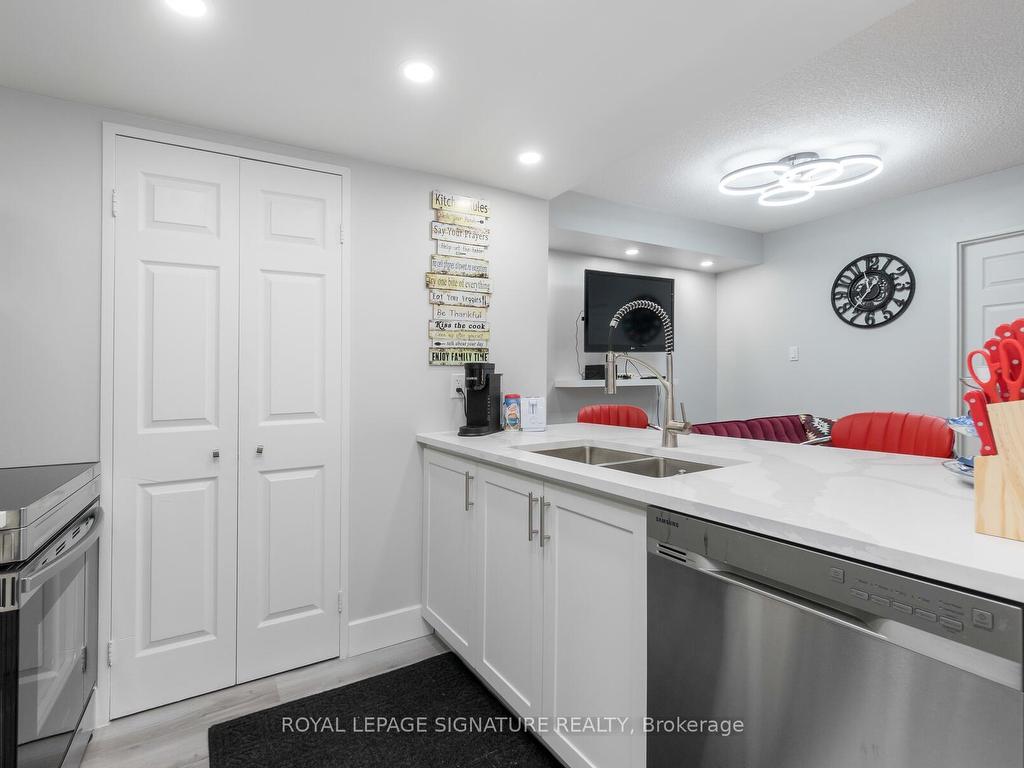 









265


Enfield

Place, 406,
Mississauga,




ON
L5B 3Y7

