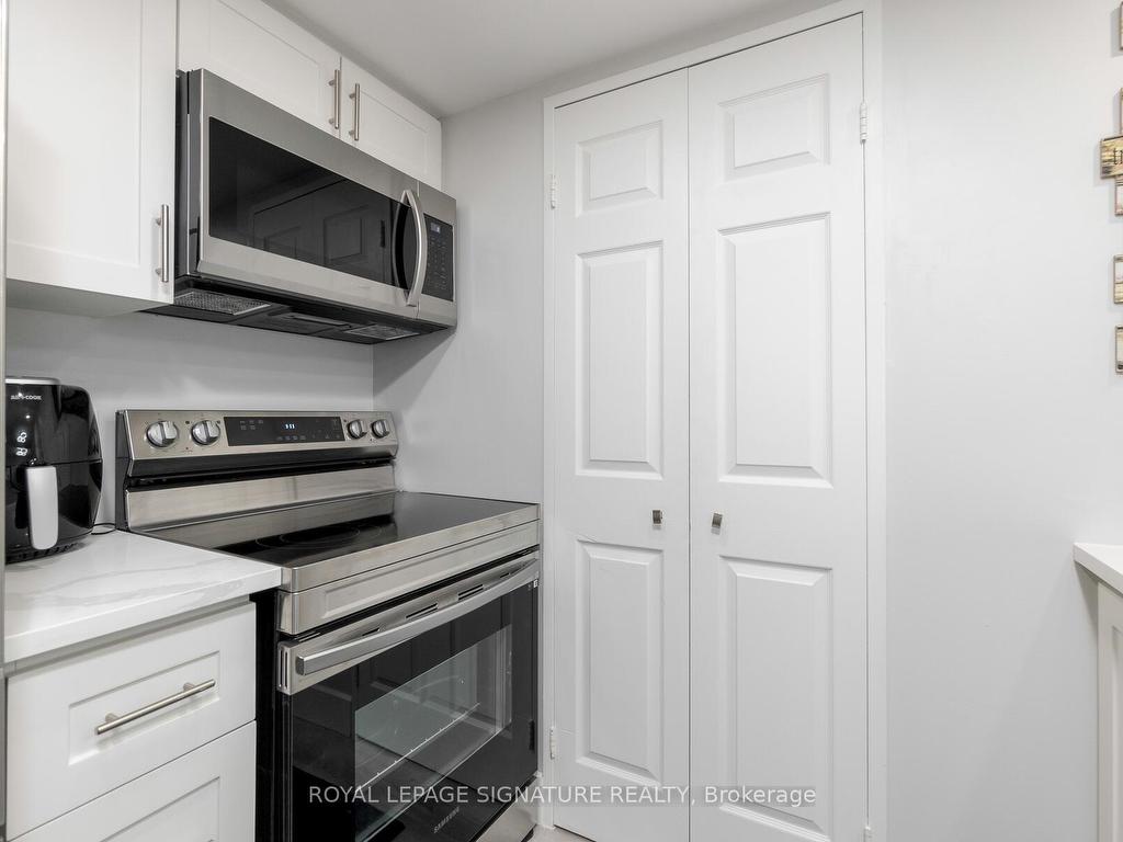 









265


Enfield

Place, 406,
Mississauga,




ON
L5B 3Y7

