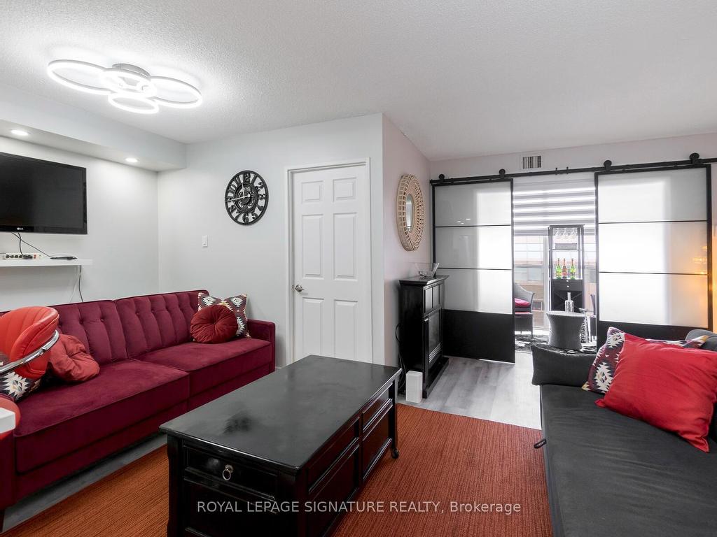 









265


Enfield

Place, 406,
Mississauga,




ON
L5B 3Y7

