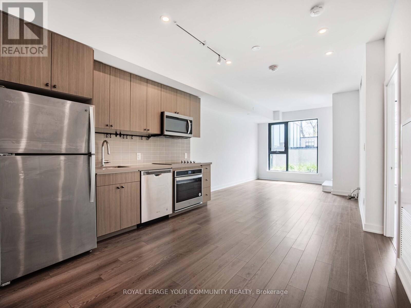 












221 - 2799 KINGSTON ROAD

,
Toronto,




Ontario
M1M1N1

