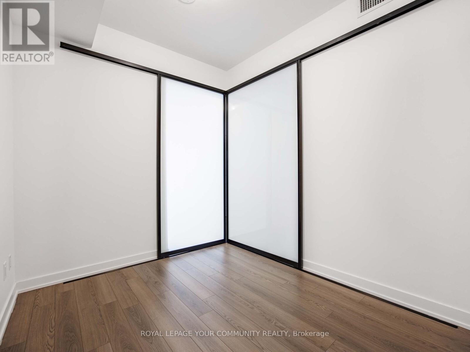 












221 - 2799 KINGSTON ROAD

,
Toronto,




Ontario
M1M1N1

