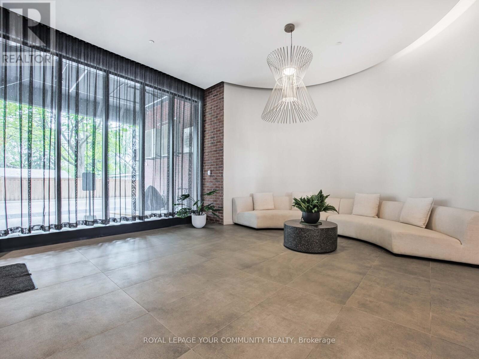 












221 - 2799 KINGSTON ROAD

,
Toronto,




Ontario
M1M1N1

