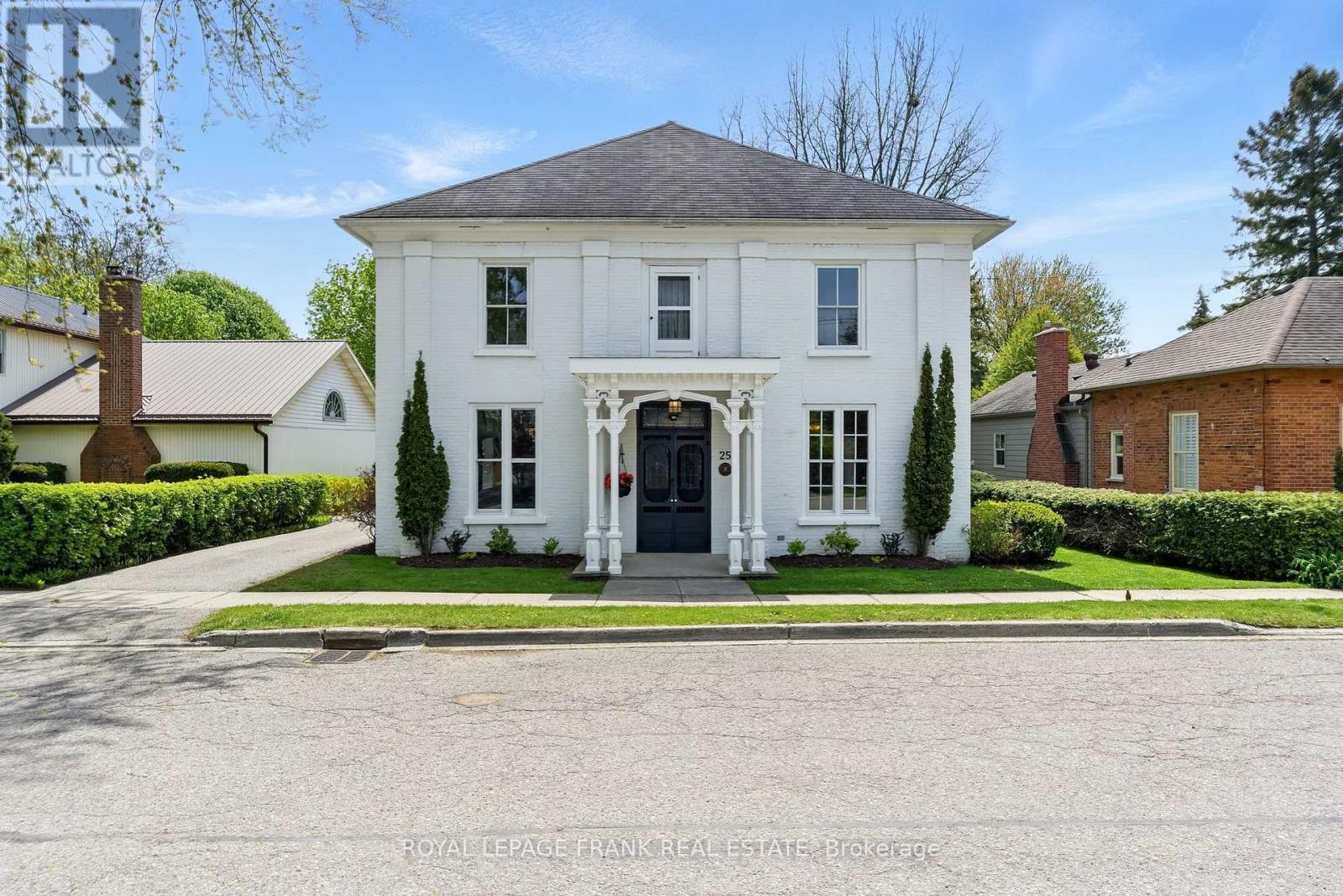 












25 PARK STREET

,
Clarington (Orono),




Ontario
L0B1M0


