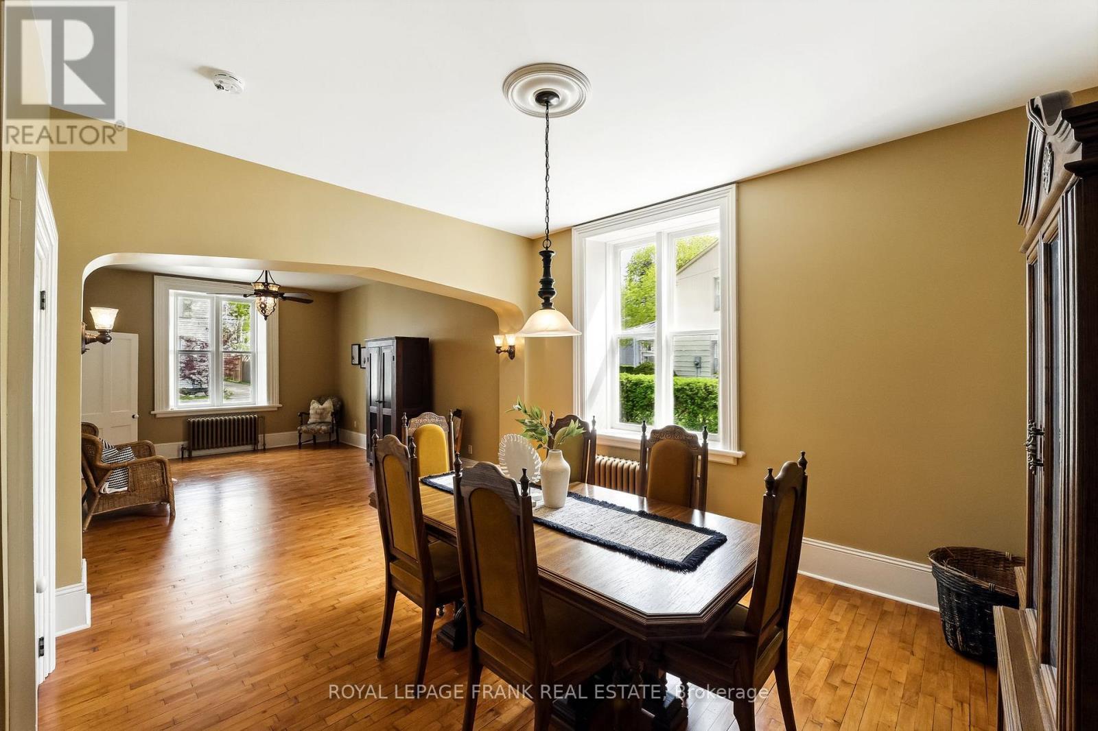 












25 PARK STREET

,
Clarington (Orono),




Ontario
L0B1M0

