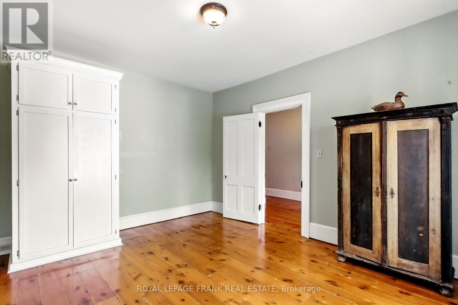 












25 PARK STREET

,
Clarington (Orono),




Ontario
L0B1M0

