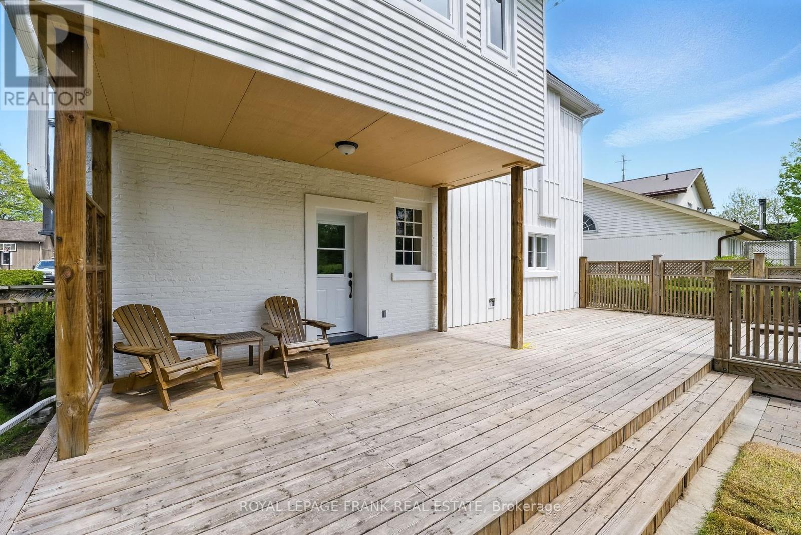 












25 PARK STREET

,
Clarington (Orono),




Ontario
L0B1M0

