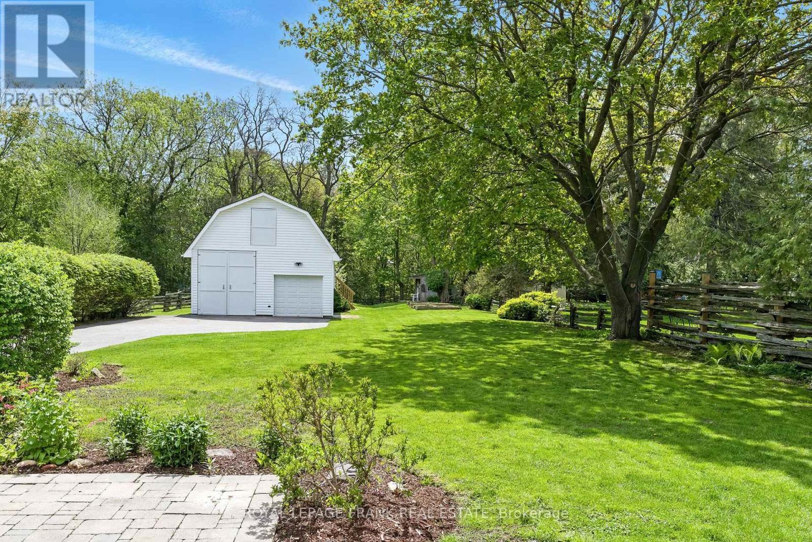 












25 PARK STREET

,
Clarington (Orono),




Ontario
L0B1M0

