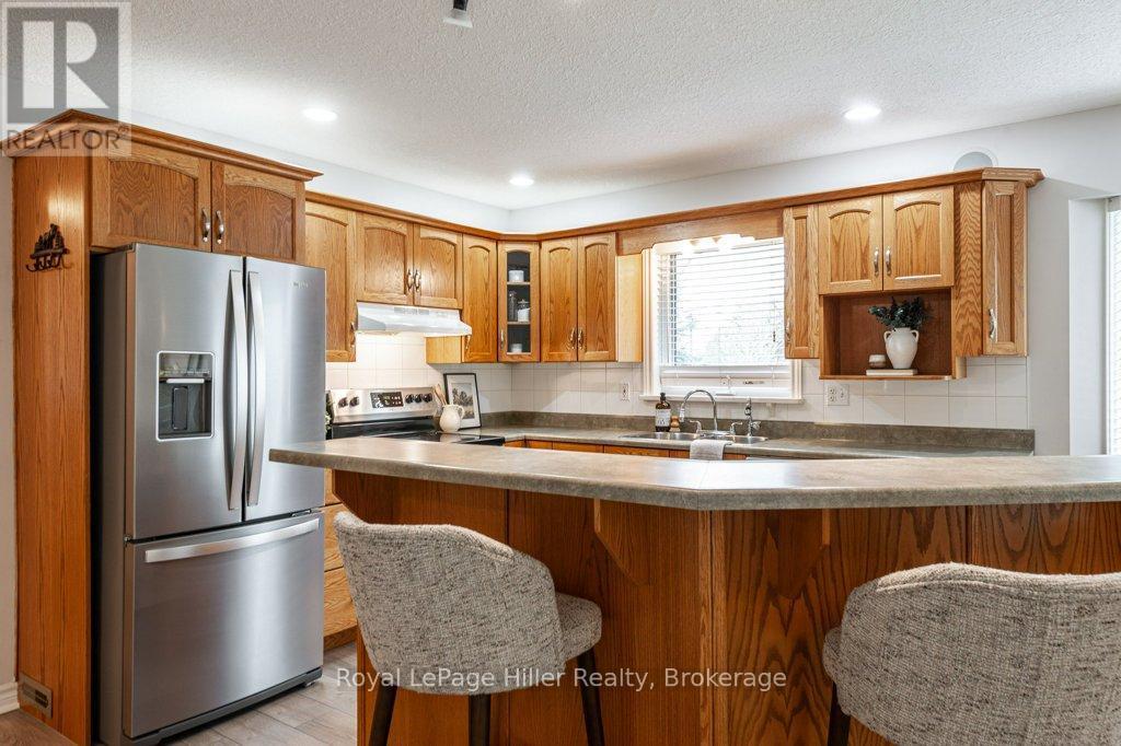 












176 FRANKLIN DRIVE

,
Stratford,




Ontario
N5A7N6

