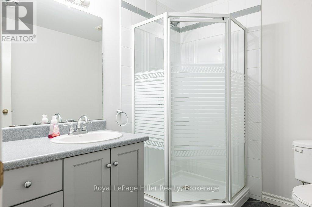 












176 FRANKLIN DRIVE

,
Stratford,




Ontario
N5A7N6

