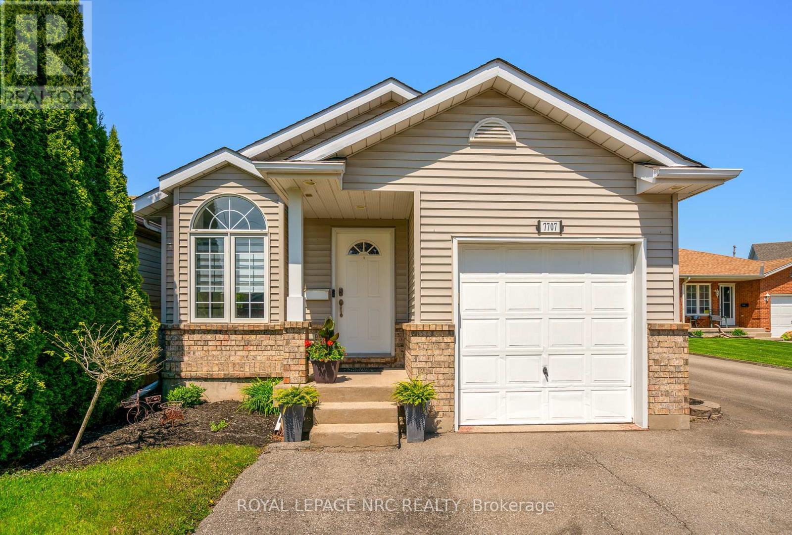 












7707 CORTINA CRESCENT

,
Niagara Falls (Ascot),




Ontario
L2H3B4

