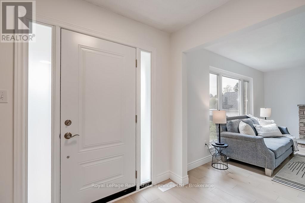 












28 ANN STREET

,
Halton Hills (Georgetown),




Ontario
L7G2V2

