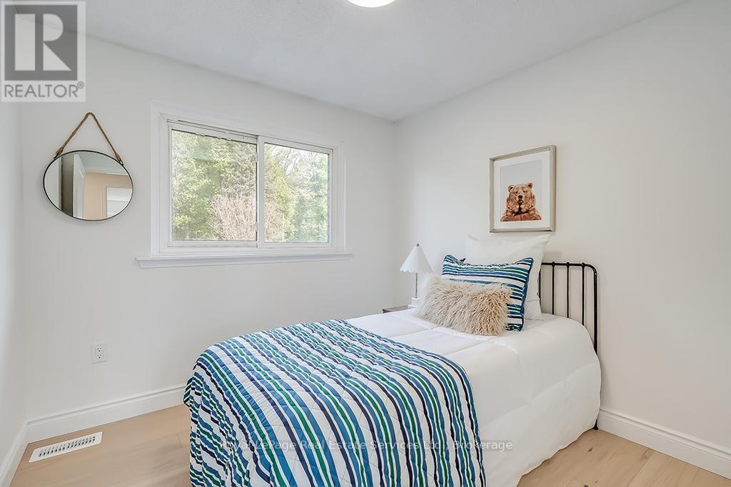 












28 ANN STREET

,
Halton Hills (Georgetown),




Ontario
L7G2V2

