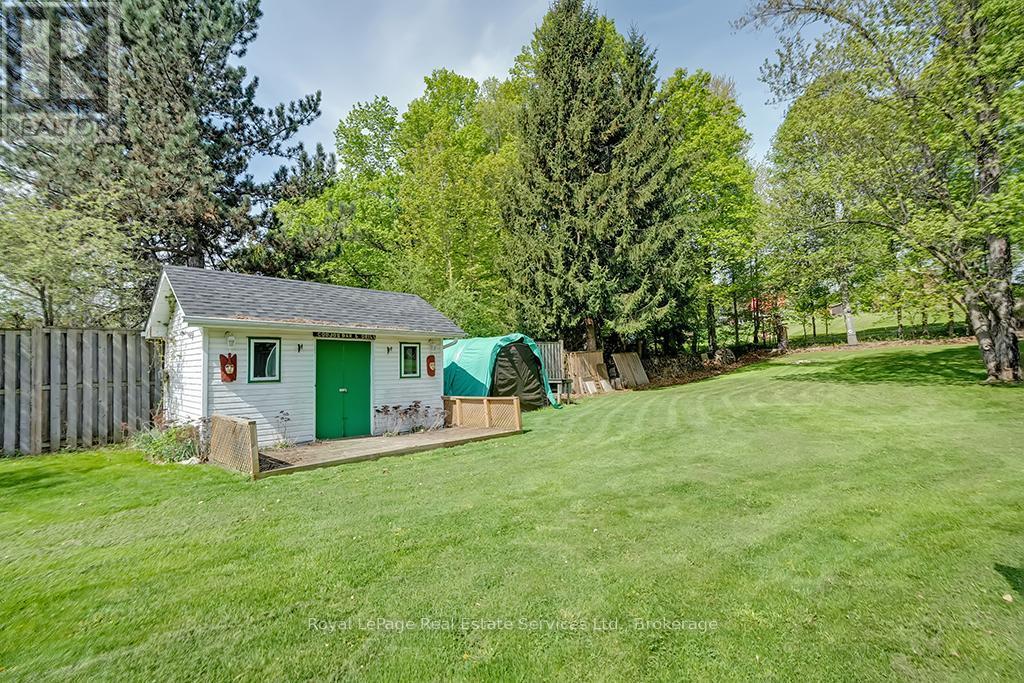 












28 ANN STREET

,
Halton Hills (Georgetown),




Ontario
L7G2V2

